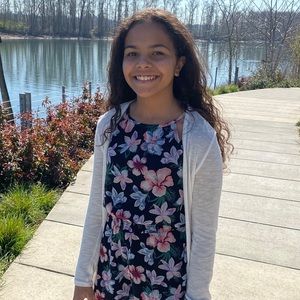 Meet your Posher, Ava